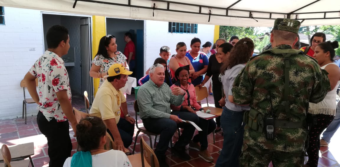 INAUGURACIÓN COMEDOR ESCOLAR I. T. JORGE GAITAN, SEDE PUERTO VILLAMIZAR